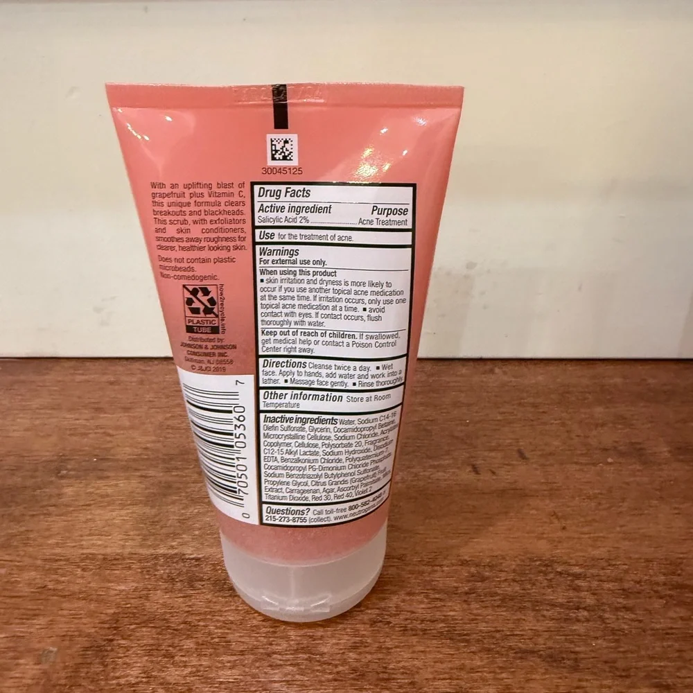 Neutrogena oil free
